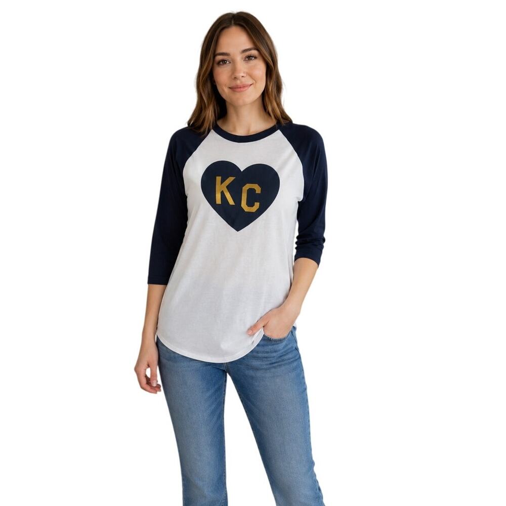 Charlie Hustle KC Heart Baseball T-Shirt Size Small